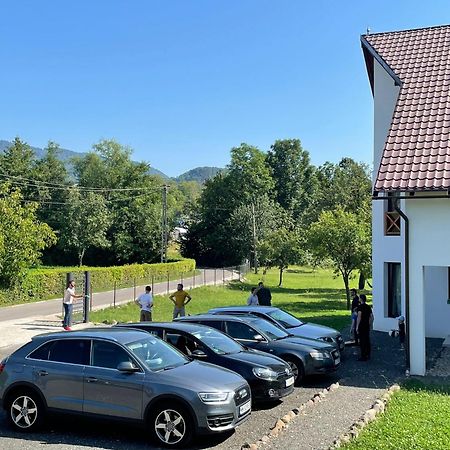 Pensiunea Rnb Maramures Surdesti  ภายนอก รูปภาพ